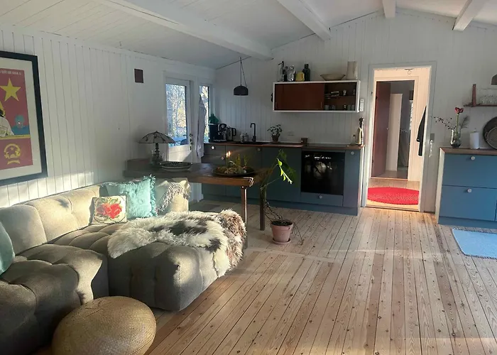 With Fire Pit And Space To Play *